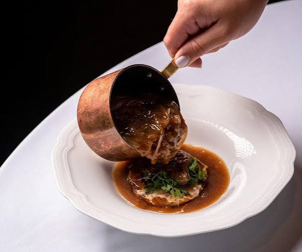 Najlepsze restauracje i lokale w Grodzisku Mazowieckim – gdzie dobrze zjeść