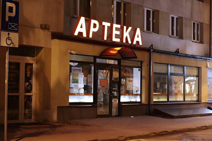 Dyżury aptek całodobowych w Grodzisku podczas świąt i weekendów.